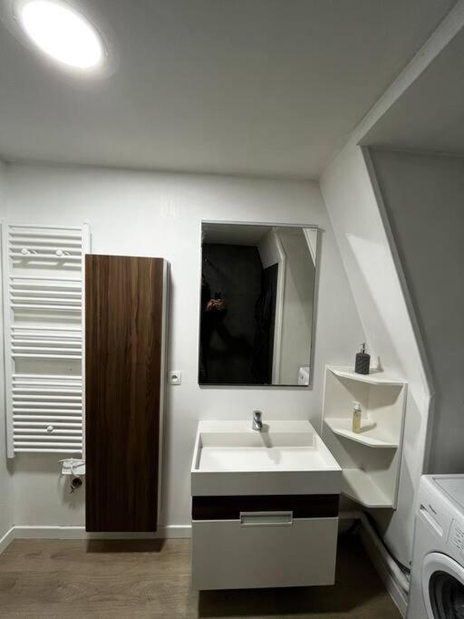 בורז'ה Superbe Appartement Centre Ville מראה חיצוני תמונה